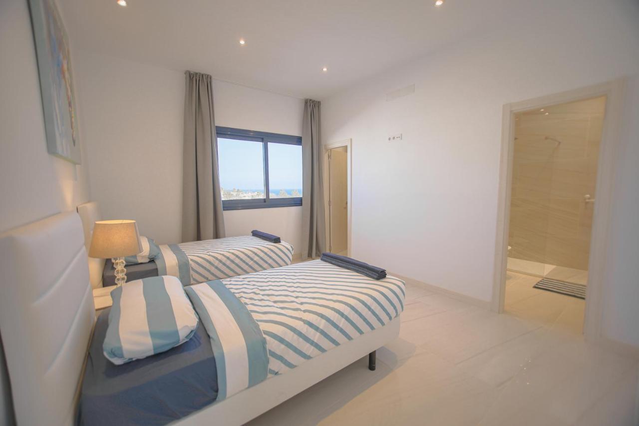Atlantico Plaza Suite 6A - 2 Beds - 2 Baths Puerto del Carmen  Exterior photo