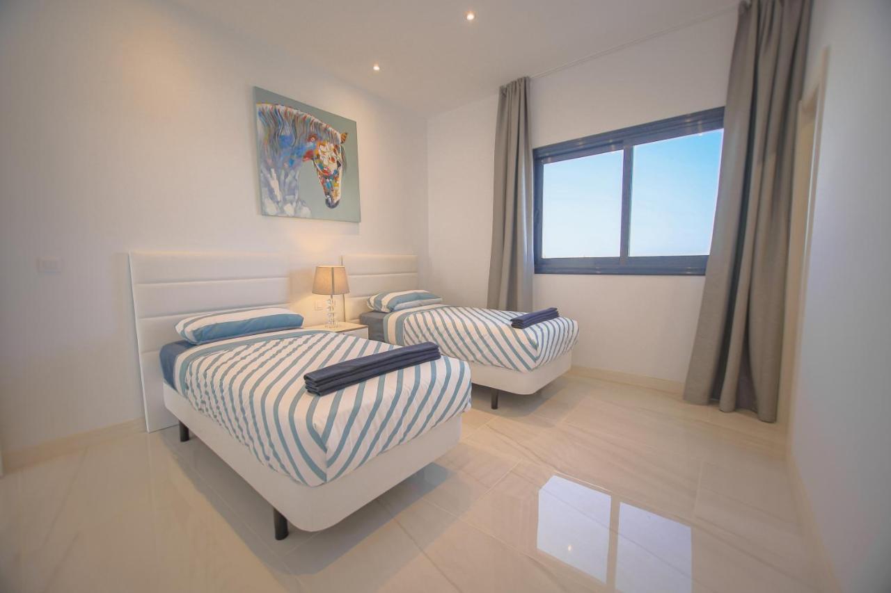 Atlantico Plaza Suite 6A - 2 Beds - 2 Baths Puerto del Carmen  Exterior photo